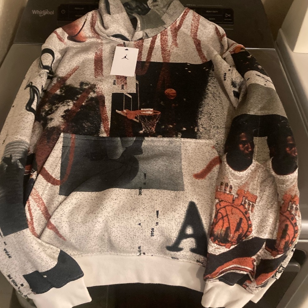 Exclusive Micheal Jordan Hoodie Size Large Fits Men And Women